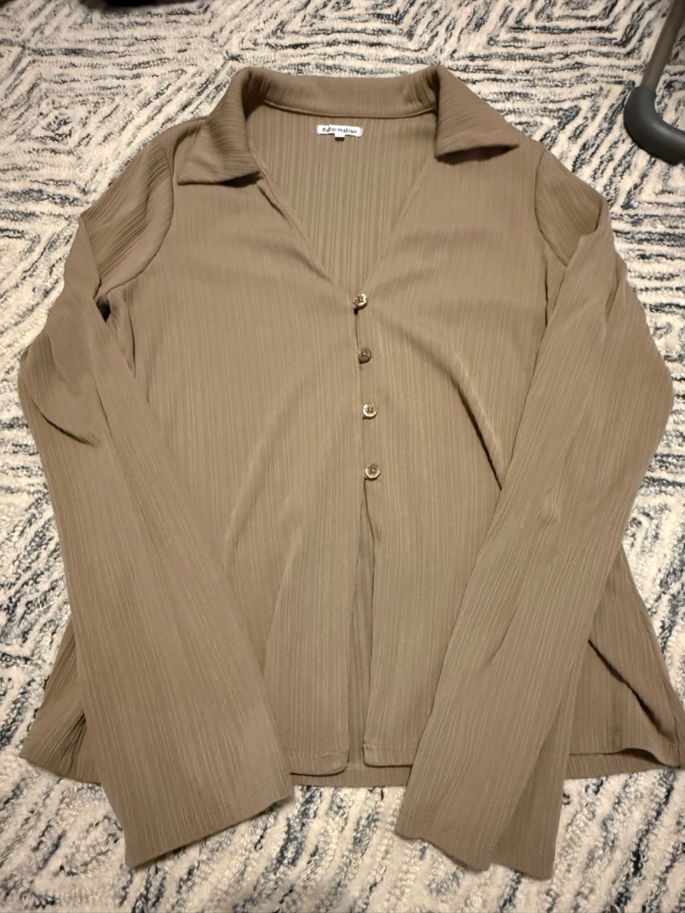Reformation Taupe Button-Front Lightweight Crop Blouse